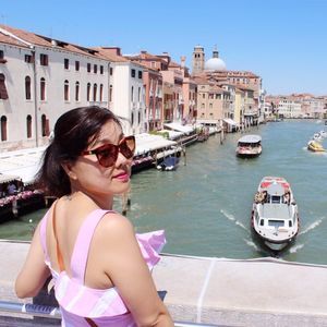 Meet your Posher, Sharon